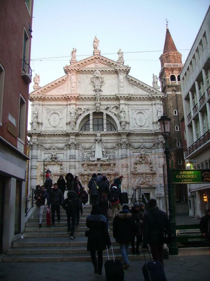 Your By St.mark's Square Apartamento *